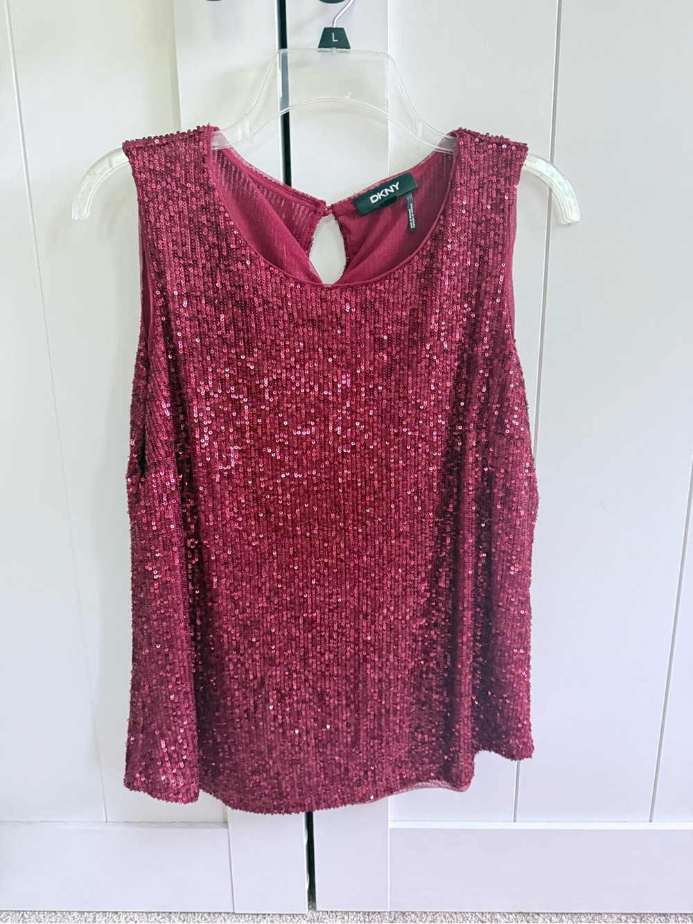 DKNY Women's Sequin Sleeveless Top in red, size medium